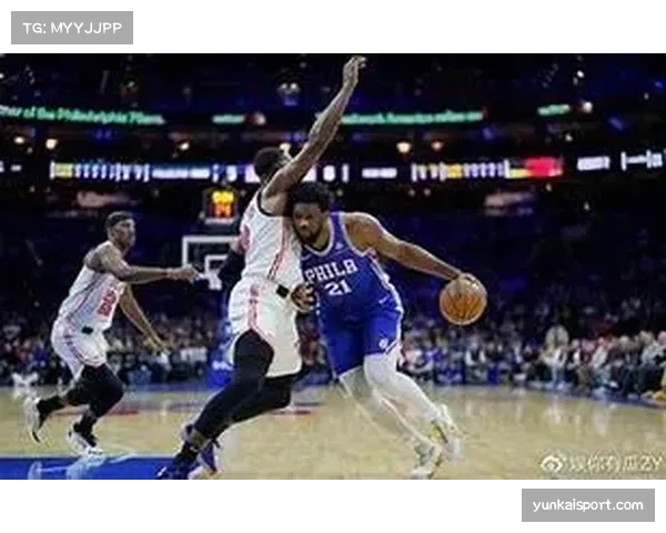 76人防守压迫性强 全场造成对手20次失误转化为得分 76人防守压迫性强 全场造成对手20次失误转化为得分